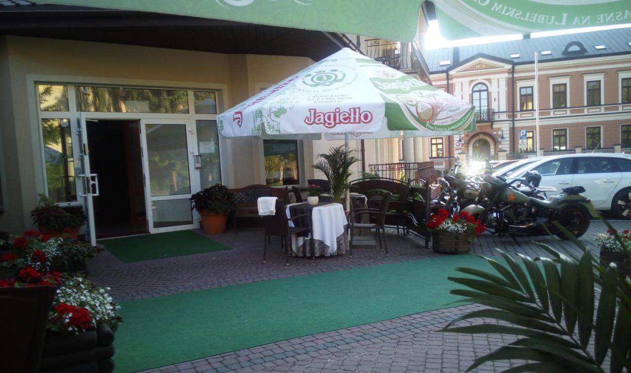 Hotel Polak Zamosc  Ngoại thất bức ảnh