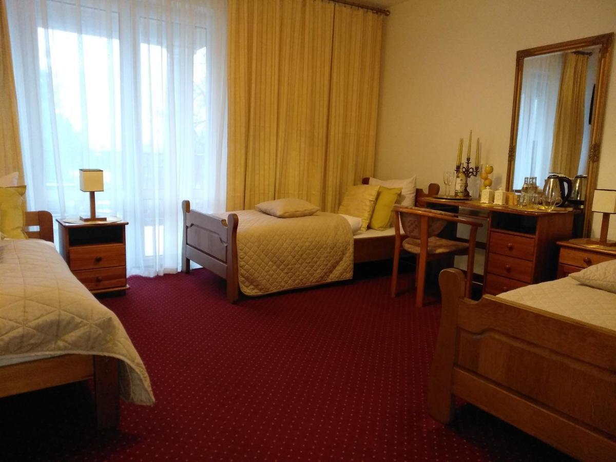 Hotel Polak Zamosc  Ngoại thất bức ảnh