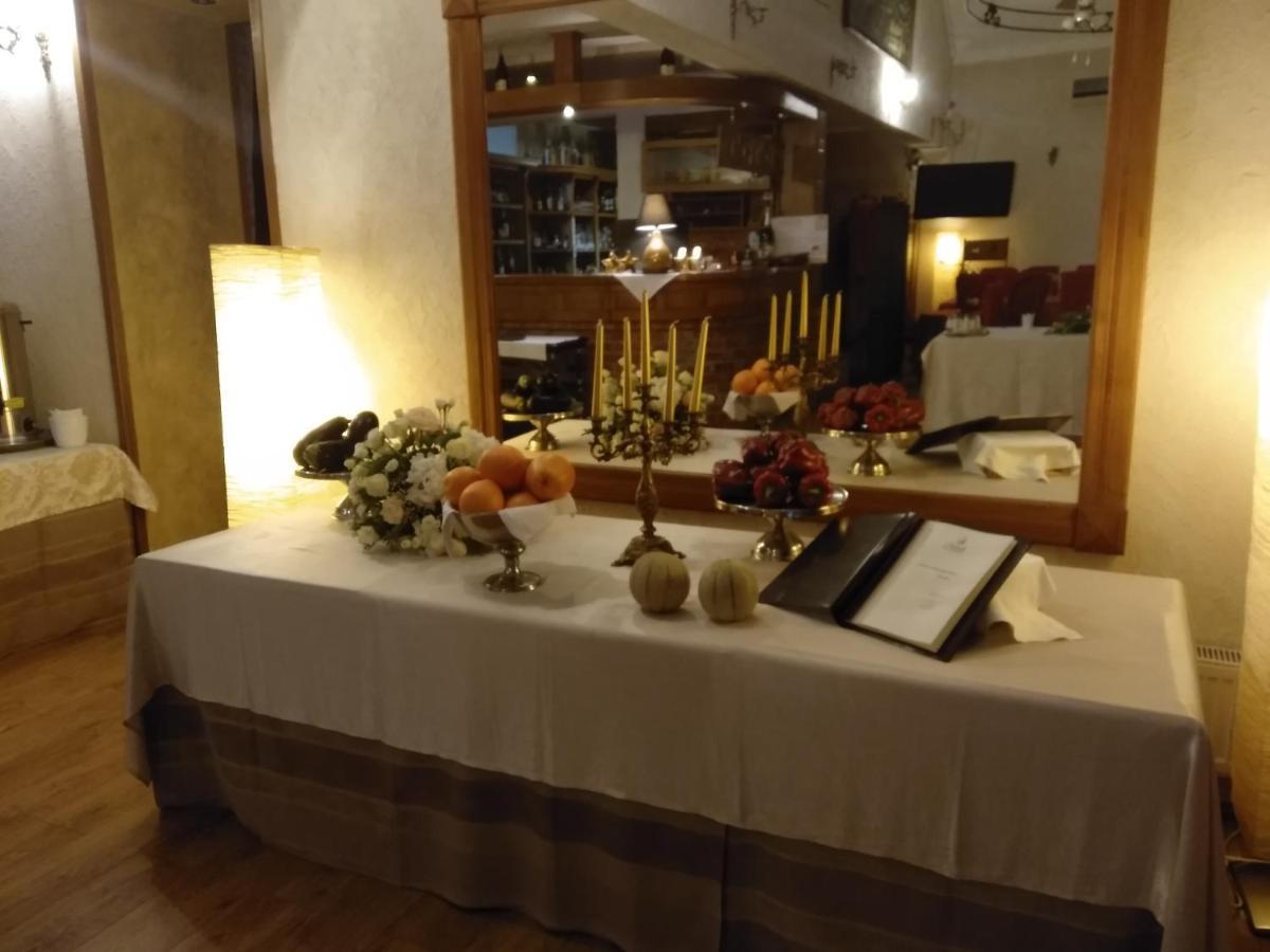 Hotel Polak Zamosc  Ngoại thất bức ảnh