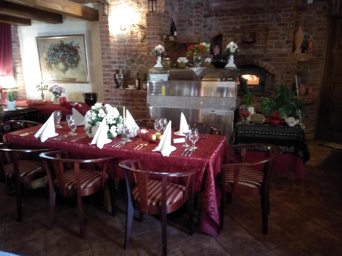 Hotel Polak Zamosc  Ngoại thất bức ảnh